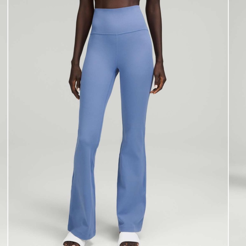 NWOT Lululemon Groove Super-High-Rise Flared Pant *Nulu in Waterdrop wide leg - Picture 3 of 6